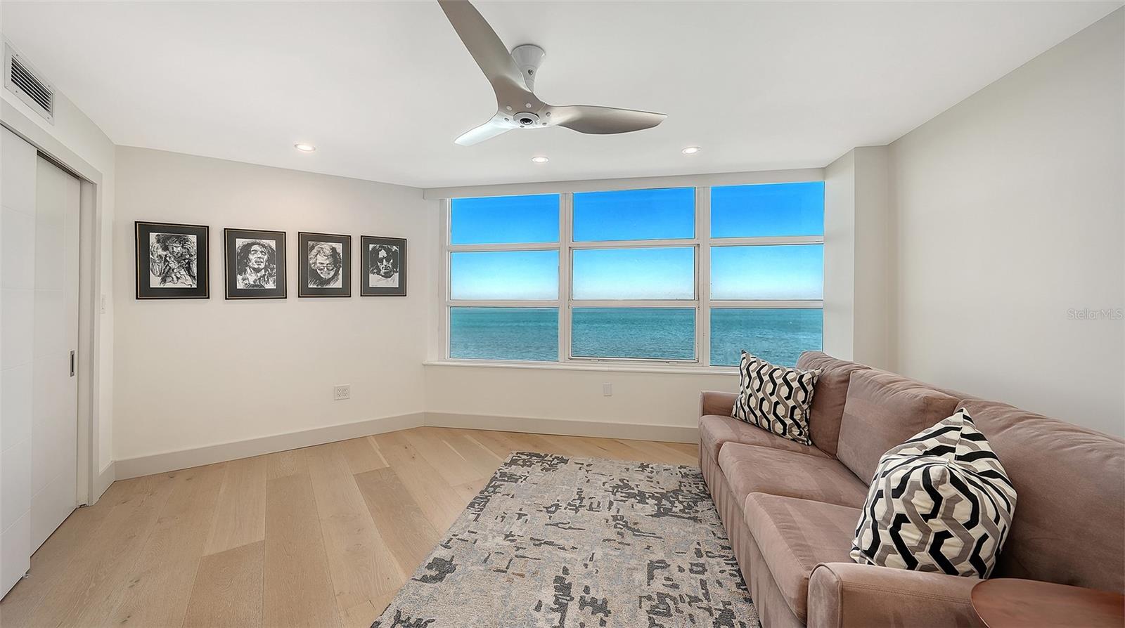 988 BLVD OF THE ARTS #1412, SARASOTA, FL, 34236