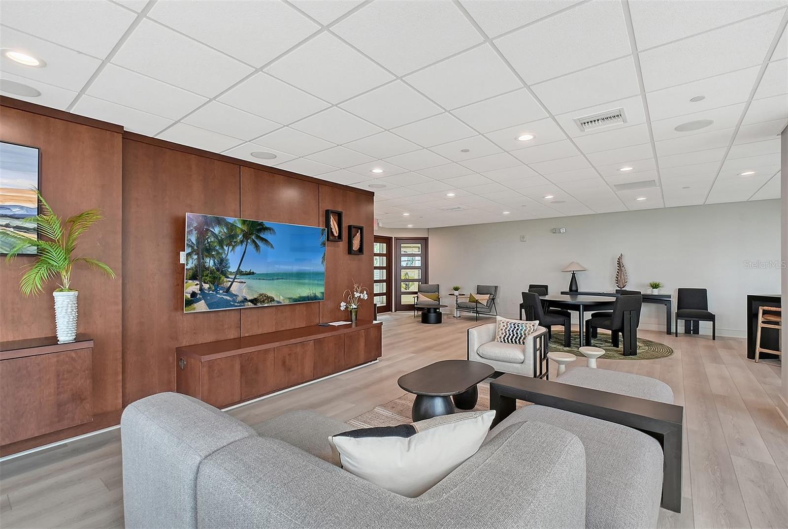 988 BLVD OF THE ARTS #1412, SARASOTA, FL, 34236