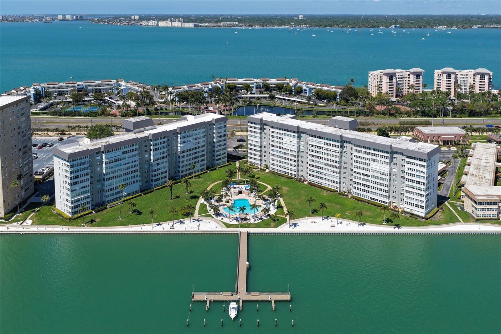5130 BRITTANY DR S #1002, ST PETERSBURG, FL, 33715