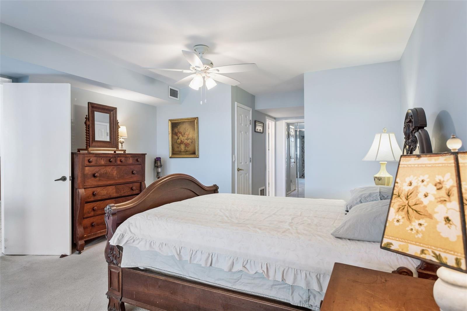 5130 BRITTANY DR S #1002, ST PETERSBURG, FL, 33715
