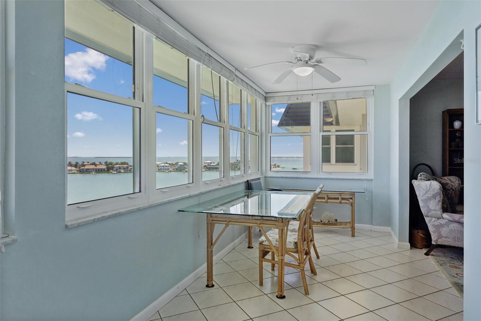 5130 BRITTANY DR S #1002, ST PETERSBURG, FL, 33715