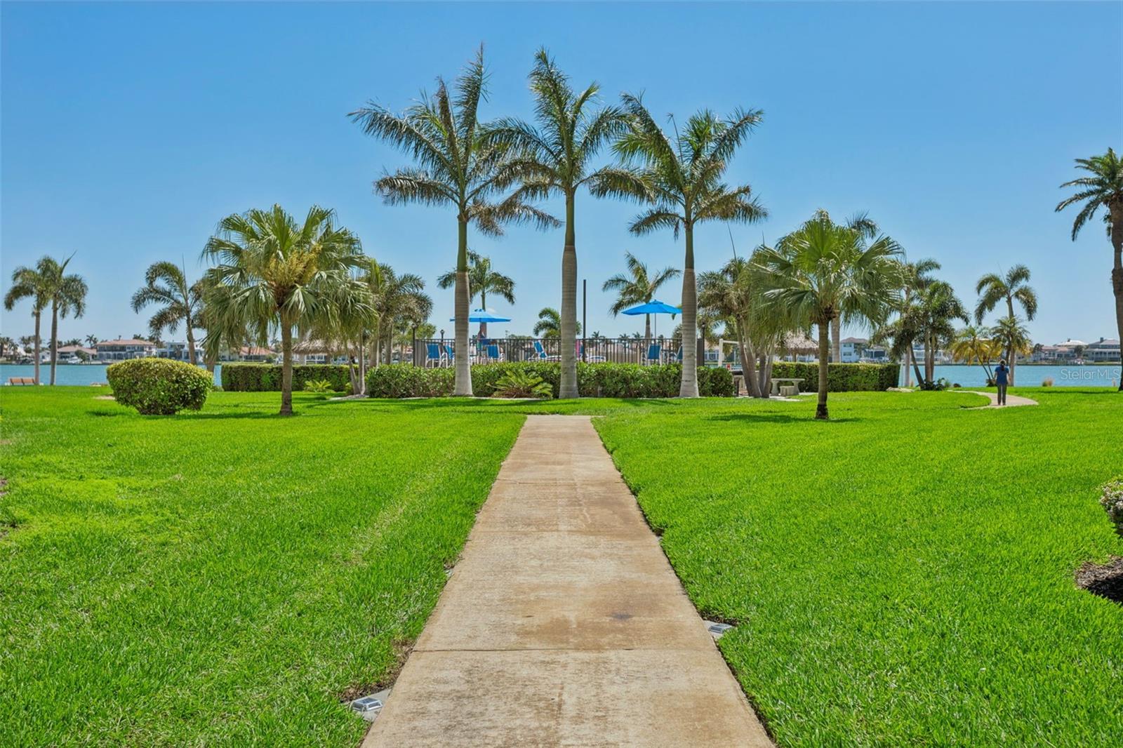5130 BRITTANY DR S #1002, ST PETERSBURG, FL, 33715
