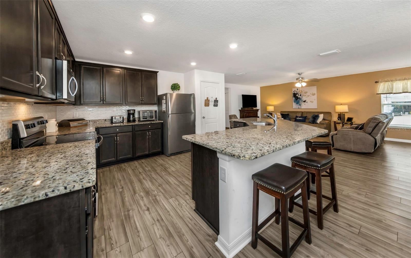 8635 PINETOP RIDGE LN, BROOKSVILLE, FL, 34613