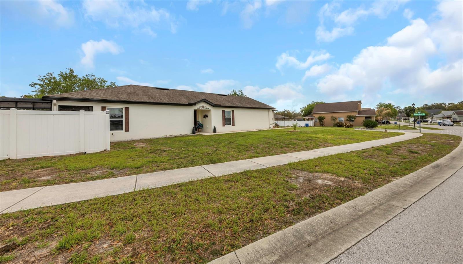 8635 PINETOP RIDGE LN, BROOKSVILLE, FL, 34613