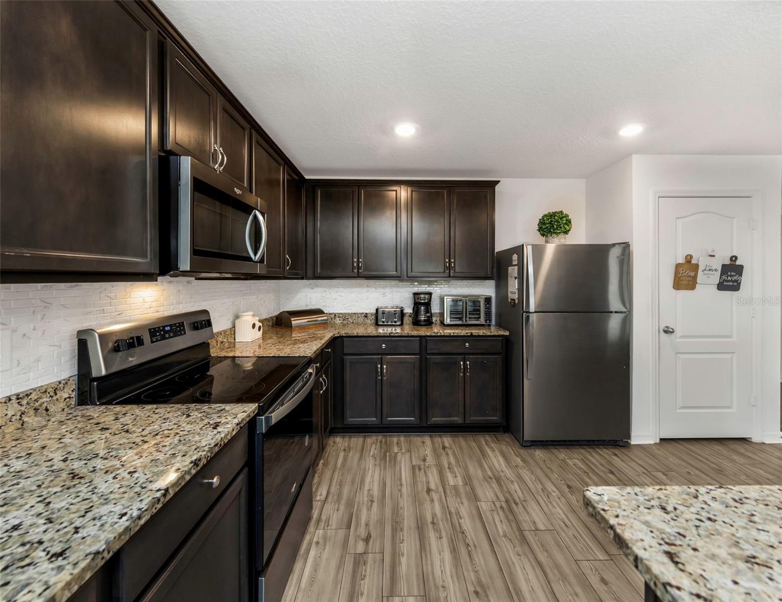 8635 PINETOP RIDGE LN, BROOKSVILLE, FL, 34613