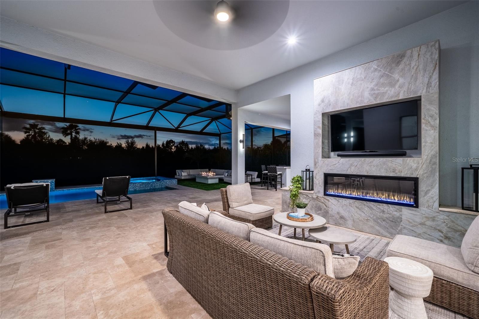 8331 REDONDA LOOP, LAKEWOOD RANCH, FL, 34202
