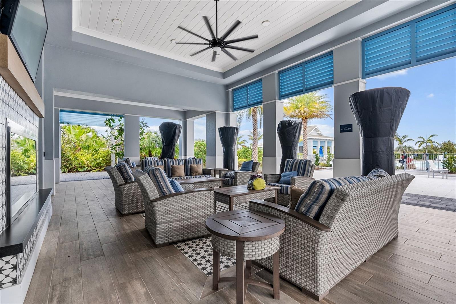8331 REDONDA LOOP, LAKEWOOD RANCH, FL, 34202
