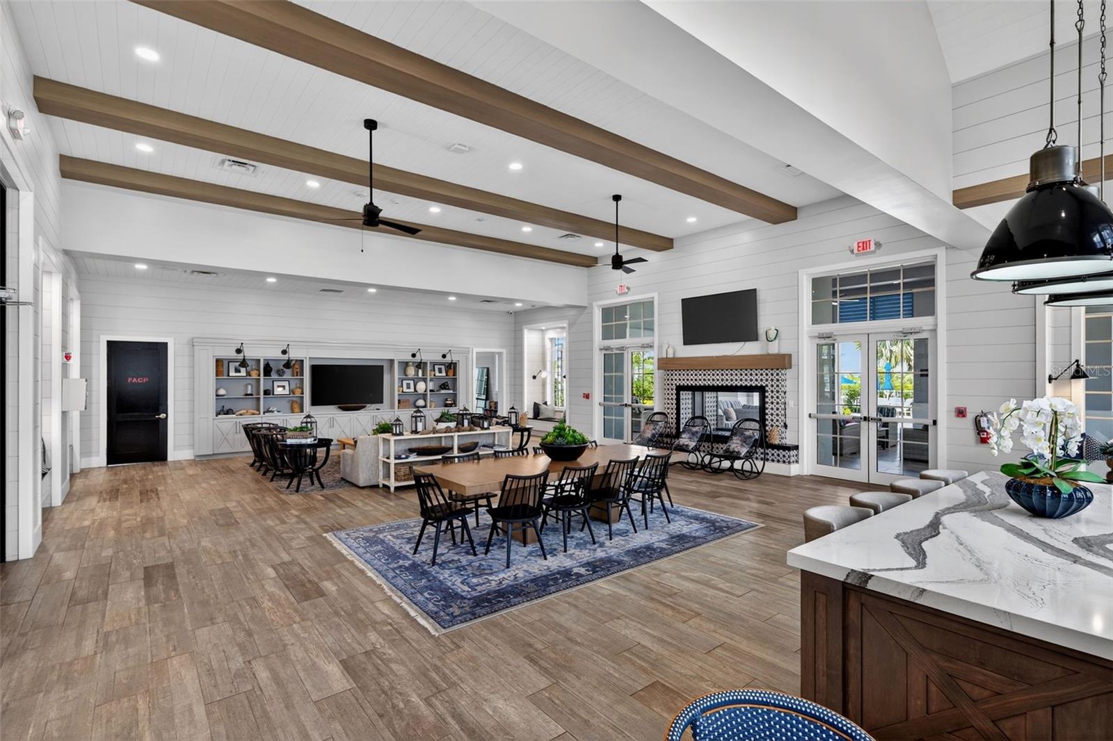 8331 REDONDA LOOP, LAKEWOOD RANCH, FL, 34202