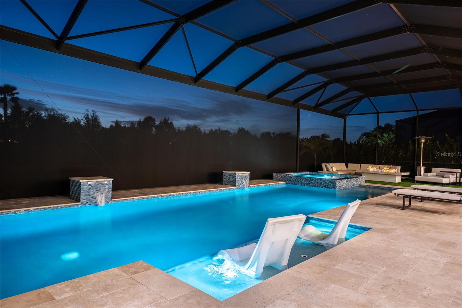 8331 REDONDA LOOP, LAKEWOOD RANCH, FL, 34202