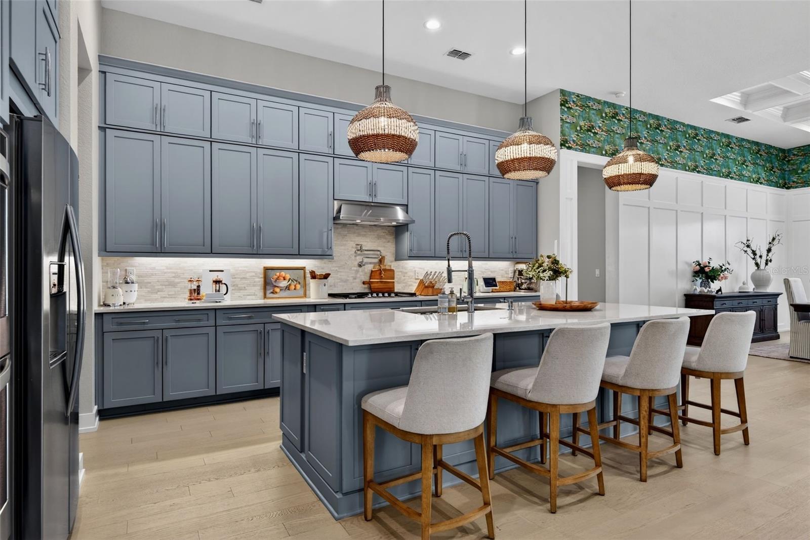 8331 REDONDA LOOP, LAKEWOOD RANCH, FL, 34202