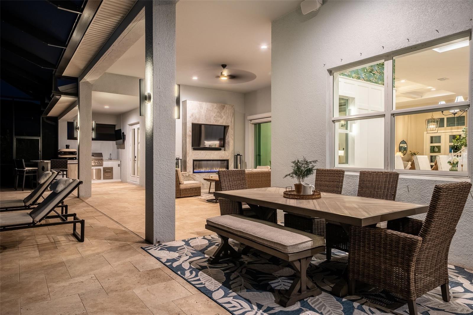 8331 REDONDA LOOP, LAKEWOOD RANCH, FL, 34202