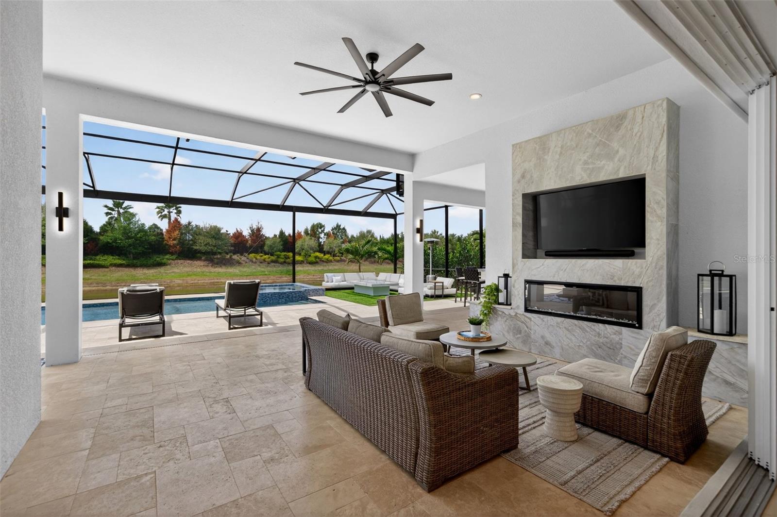 8331 REDONDA LOOP, LAKEWOOD RANCH, FL, 34202