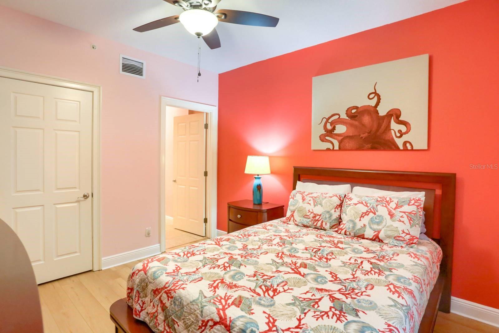 600 BAYWAY BLVD #304, CLEARWATER BEACH, FL, 33767