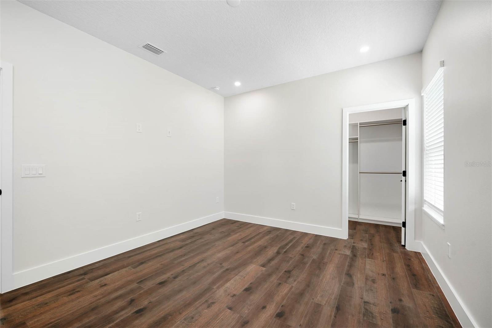 2300 FORMOSA AVE, ORLANDO, FL, 32804
