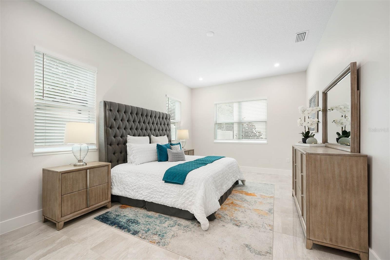 2300 FORMOSA AVE, ORLANDO, FL, 32804