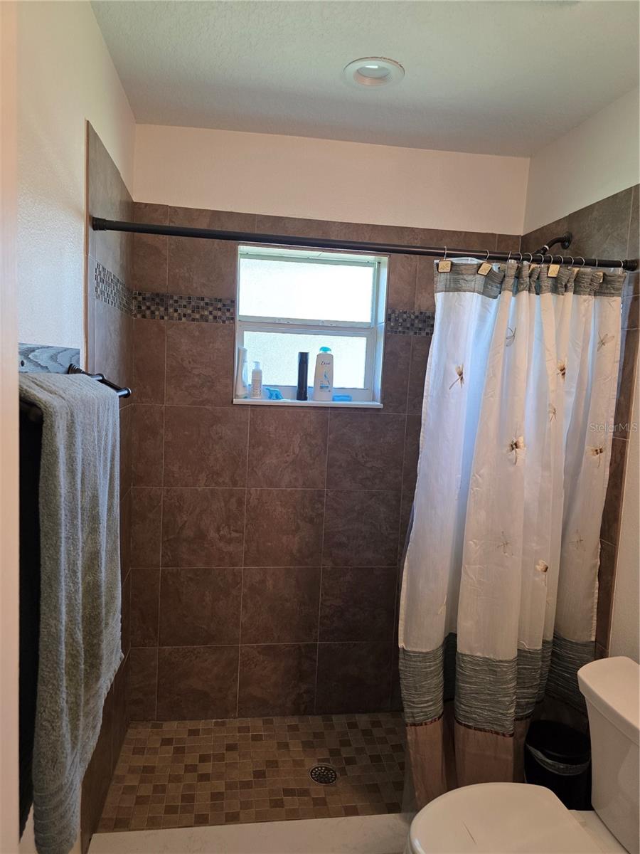 1991 ROSALIE LAKE RD, LAKE WALES, FL, 33898