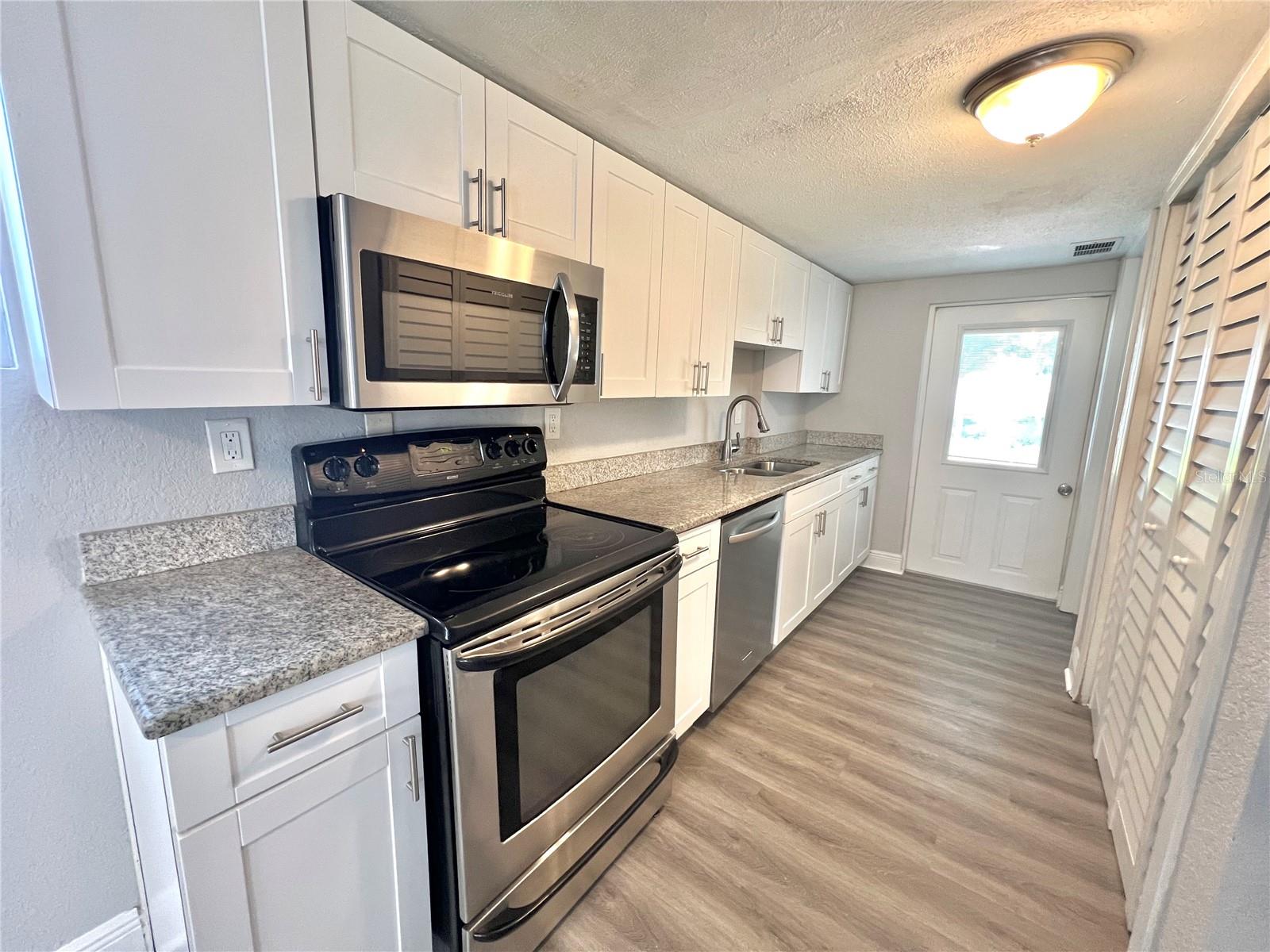 115 W ALLISON CT, TAMPA, FL, 33603
