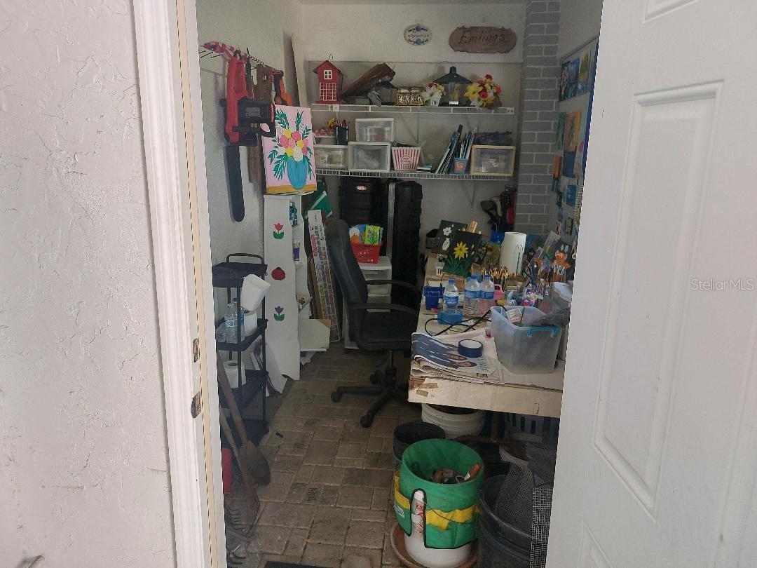 1207 GILLESPIE DR N, PALM HARBOR, FL, 34684