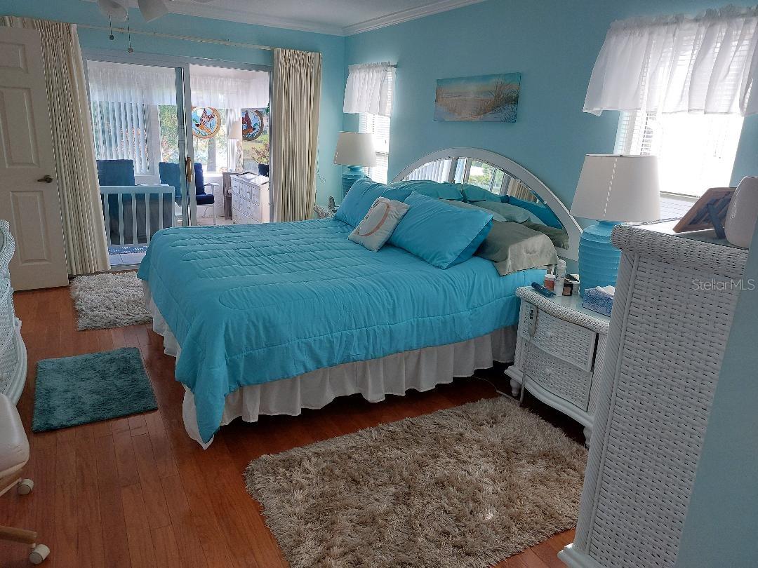 1207 GILLESPIE DR N, PALM HARBOR, FL, 34684