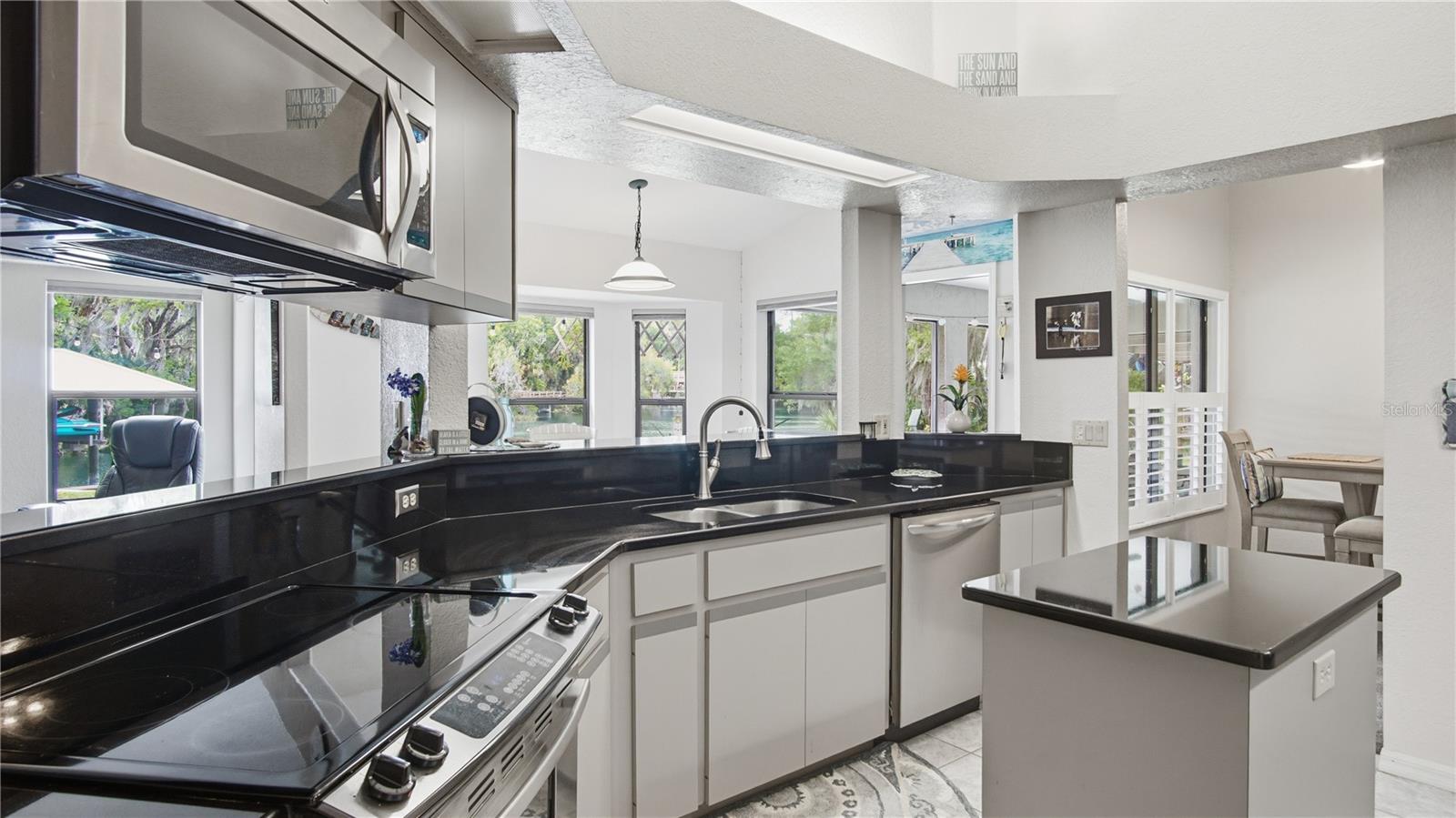 11635 E BLUE COVE DR, DUNNELLON, FL, 34432