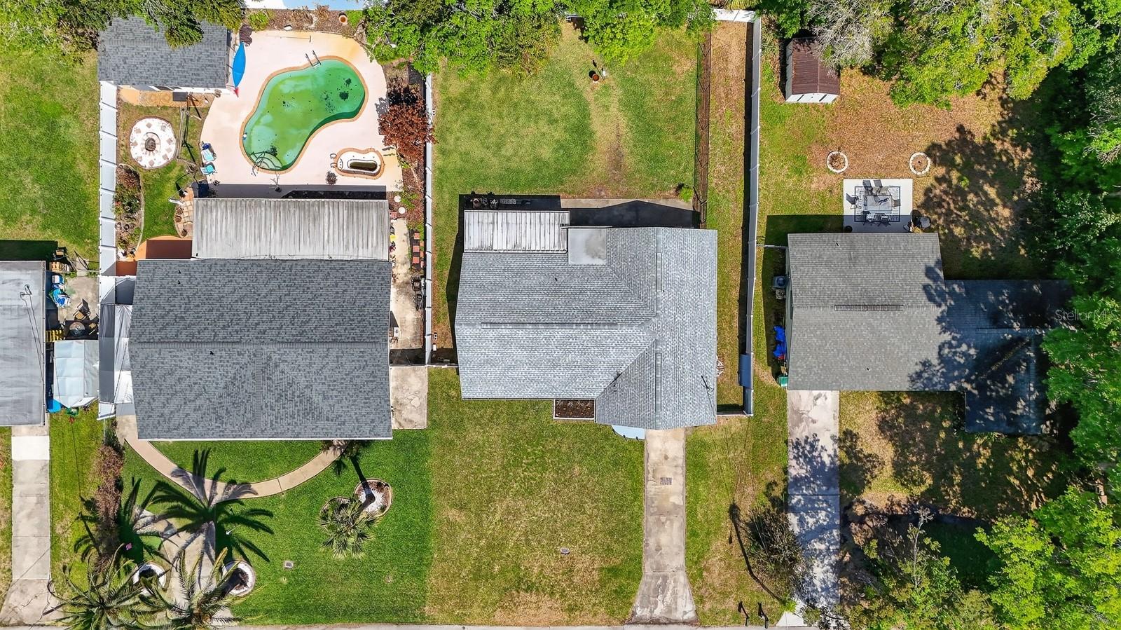 327 LONDON RD, DAYTONA BEACH, FL, 32117