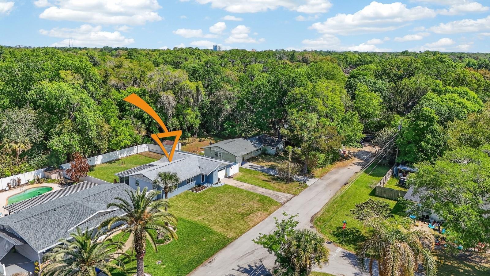 327 LONDON RD, DAYTONA BEACH, FL, 32117