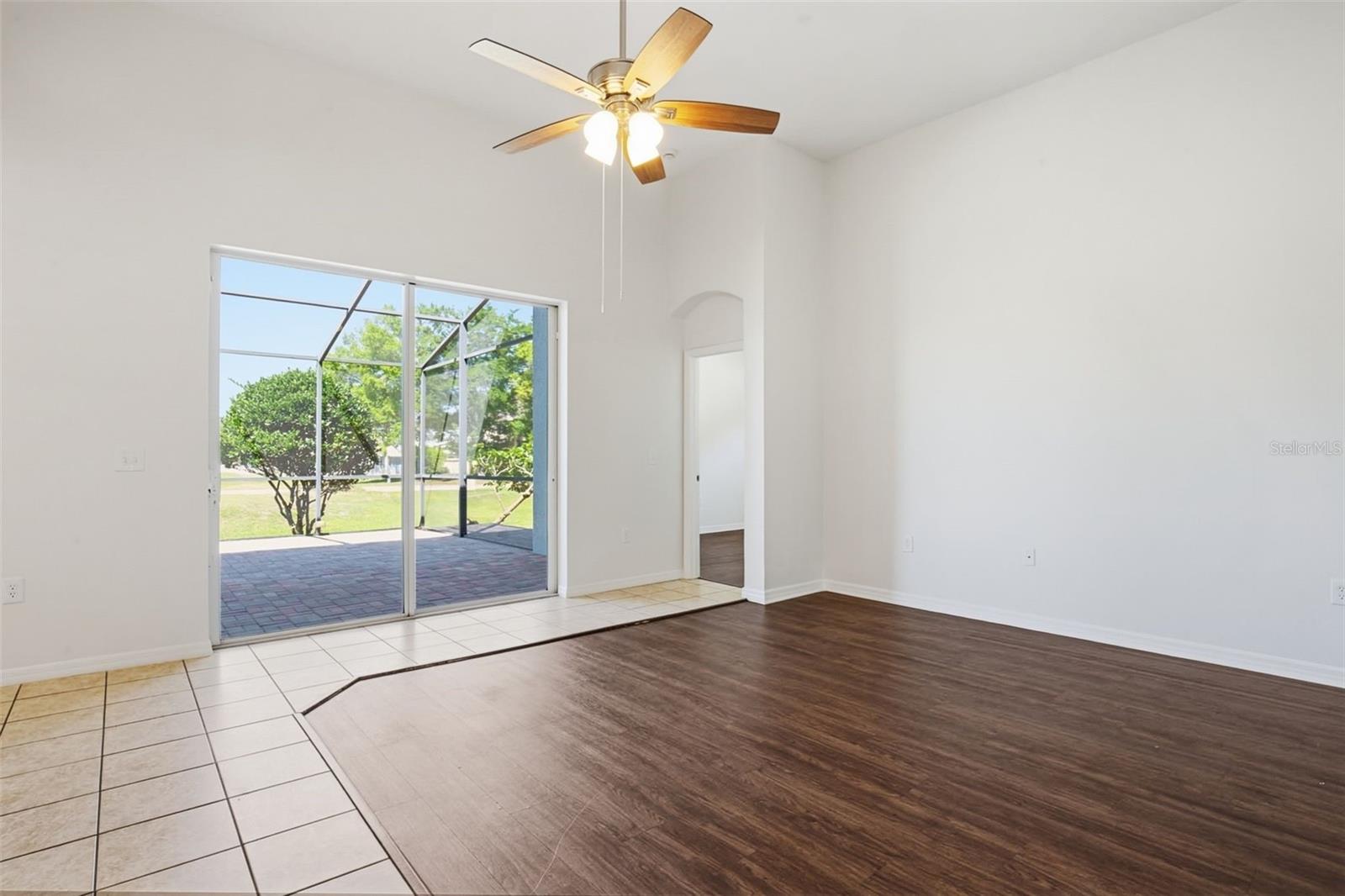 5917 WEDGEFIELD DR, ZEPHYRHILLS, FL, 33541
