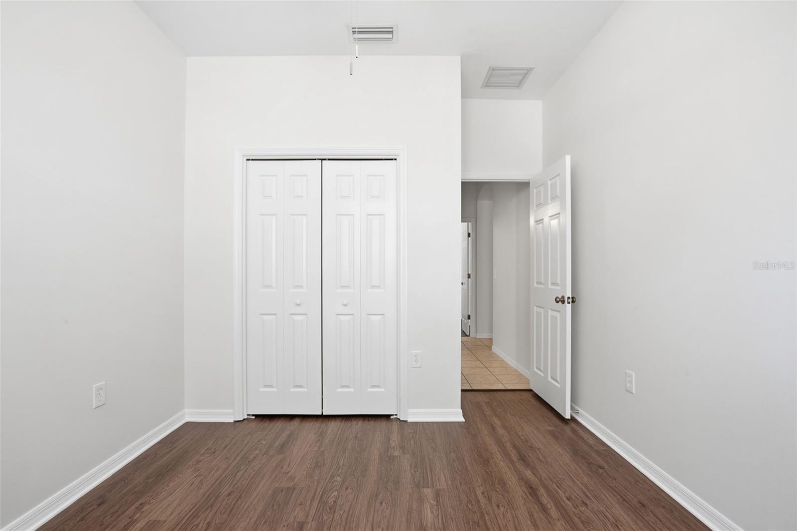 5917 WEDGEFIELD DR, ZEPHYRHILLS, FL, 33541