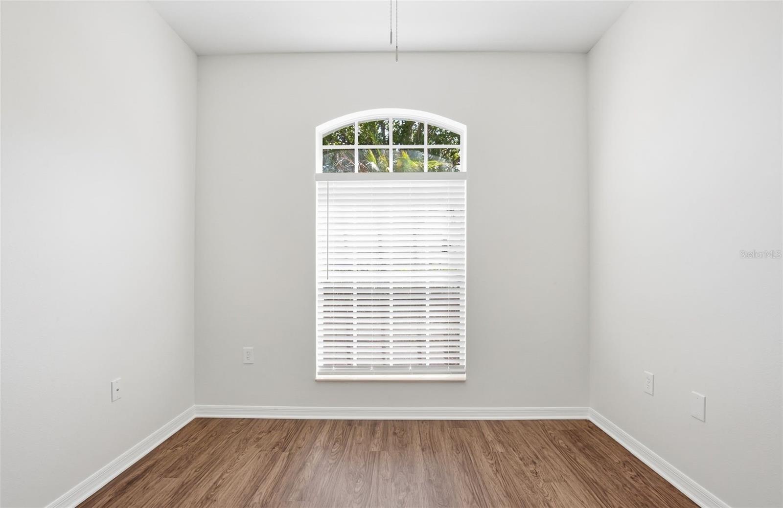 5917 WEDGEFIELD DR, ZEPHYRHILLS, FL, 33541