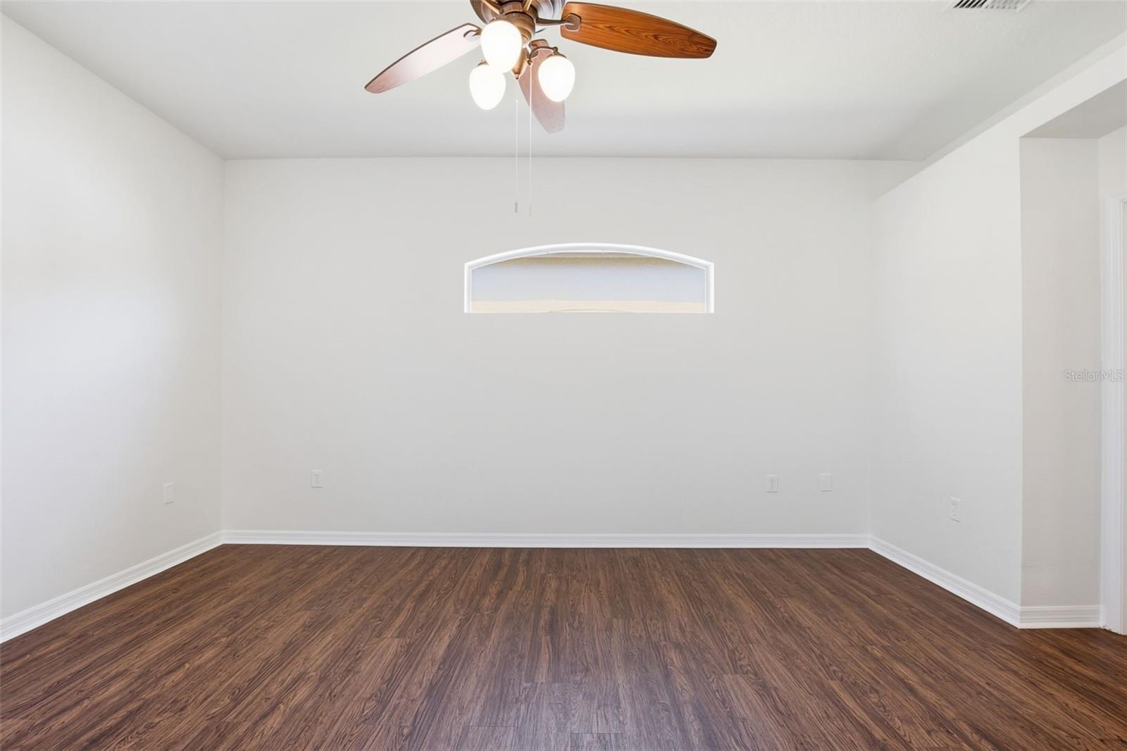 5917 WEDGEFIELD DR, ZEPHYRHILLS, FL, 33541