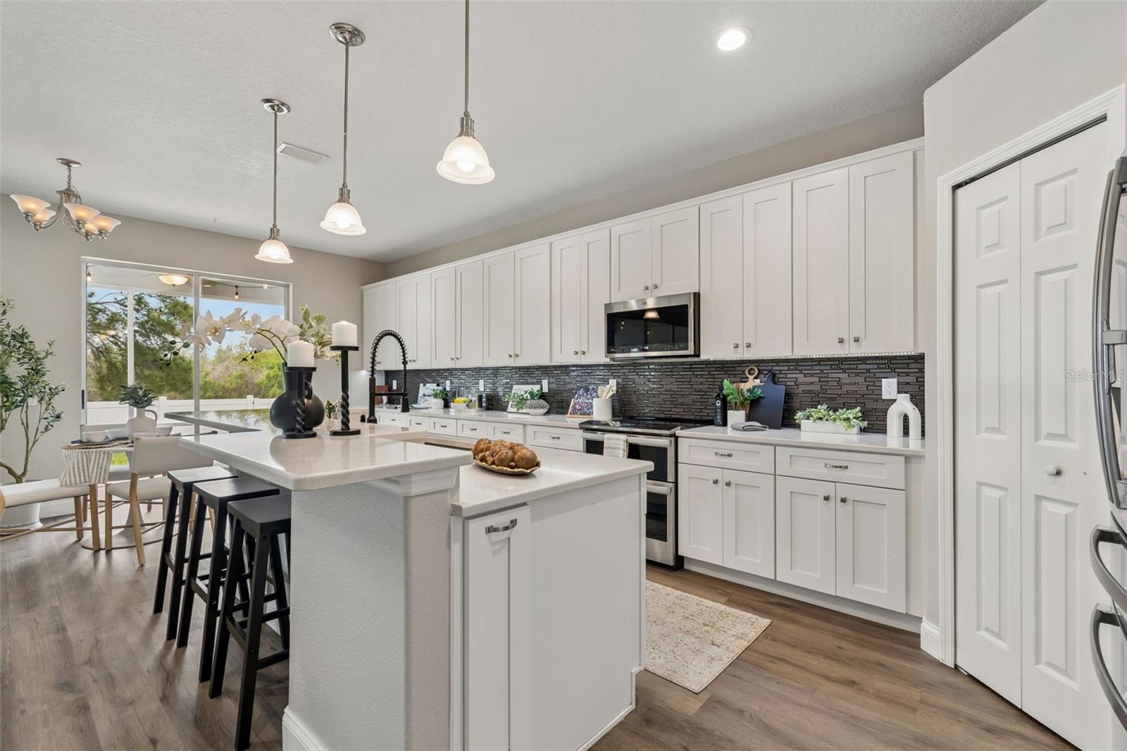 3313 CHESSINGTON DR, LAND O LAKES, FL, 34638