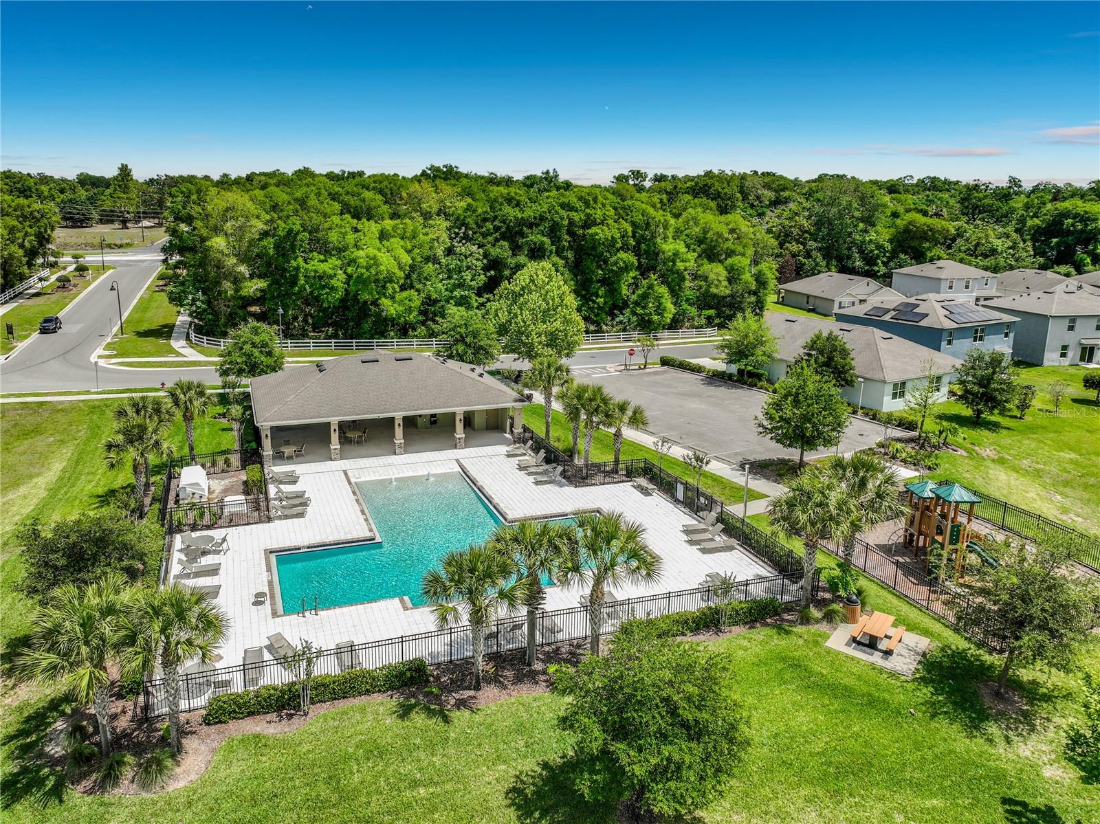 3657 CRIMSON CLOVER DR, MOUNT DORA, FL, 32757