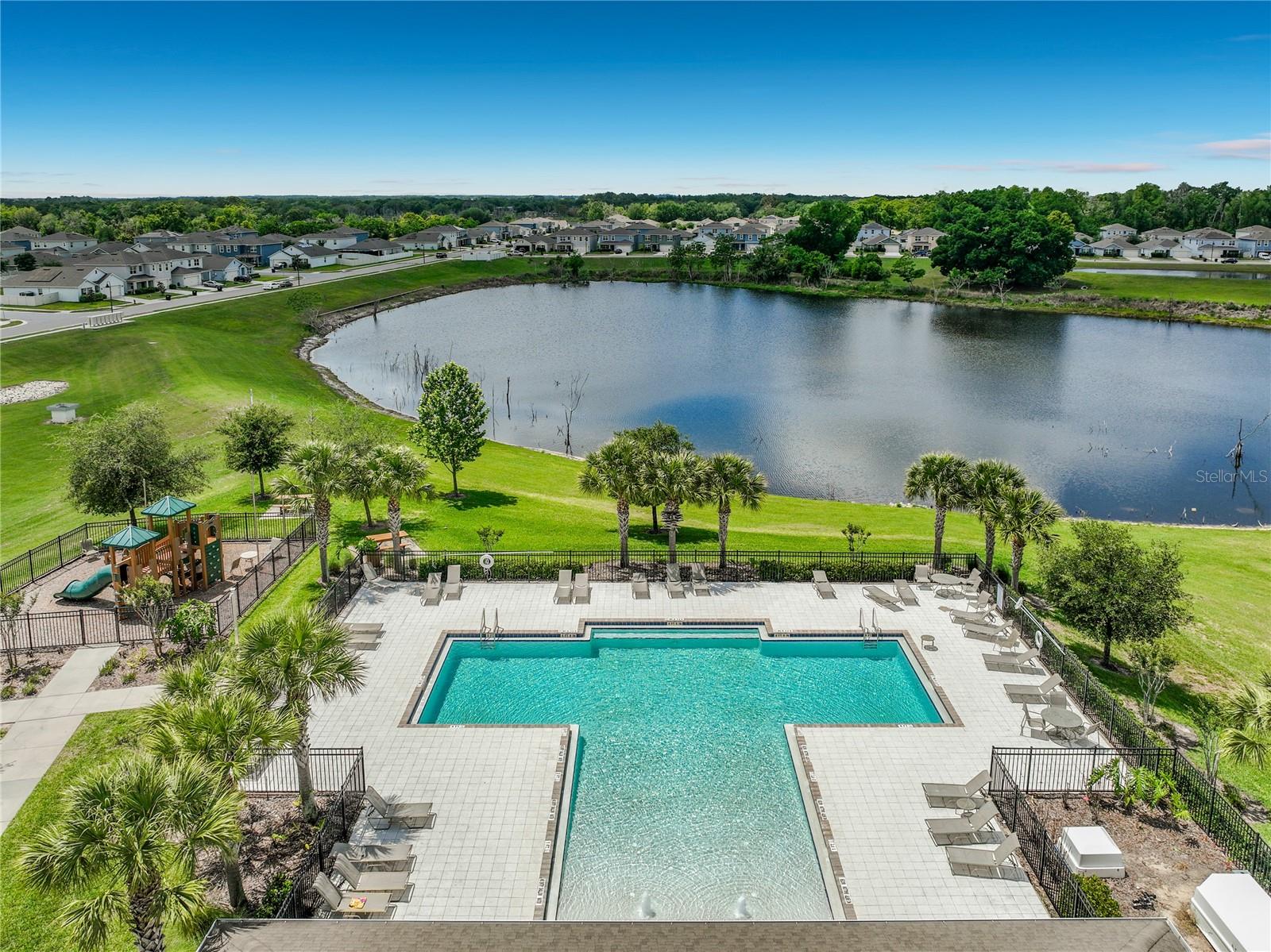 3657 CRIMSON CLOVER DR, MOUNT DORA, FL, 32757