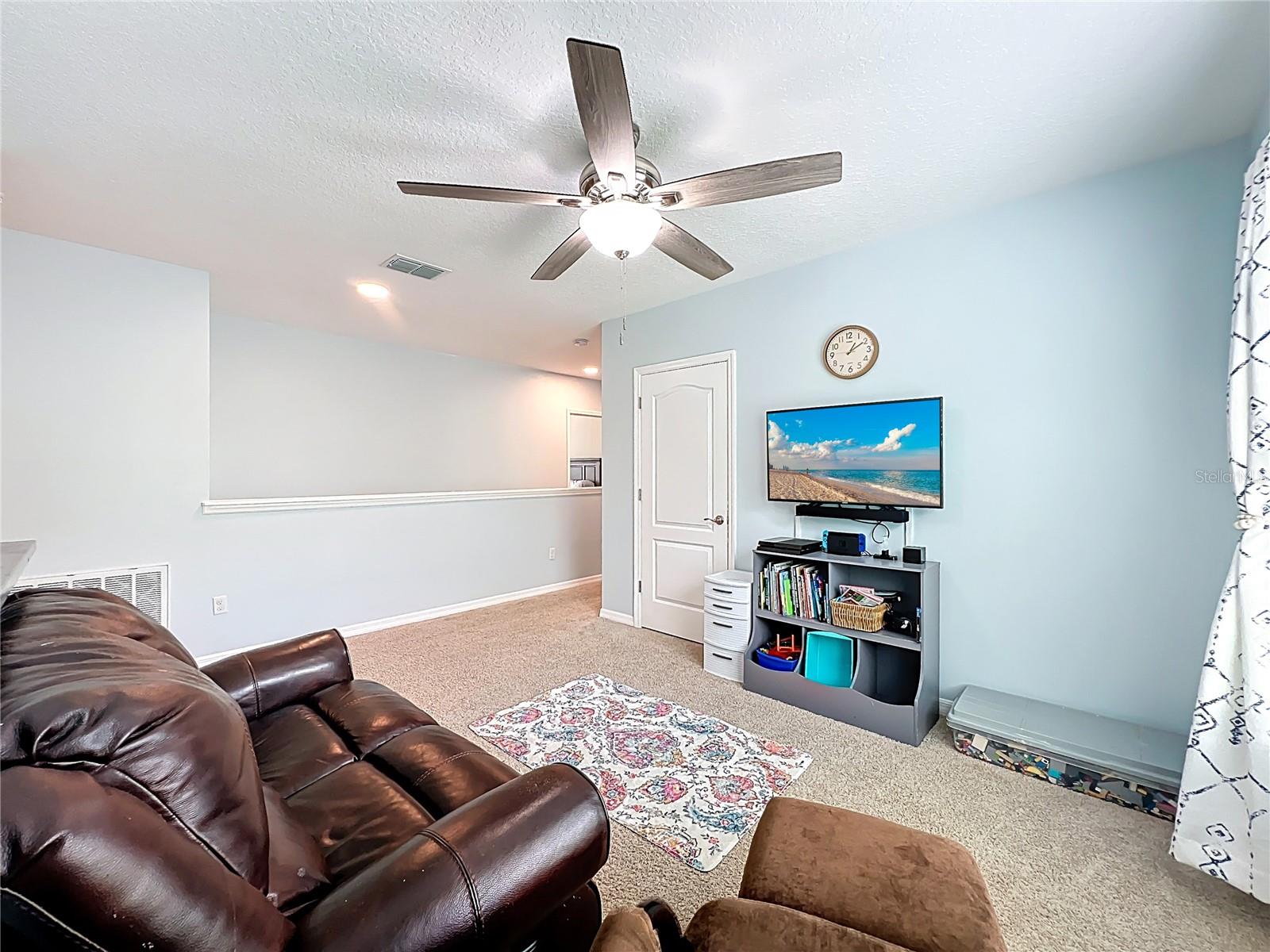 3657 CRIMSON CLOVER DR, MOUNT DORA, FL, 32757