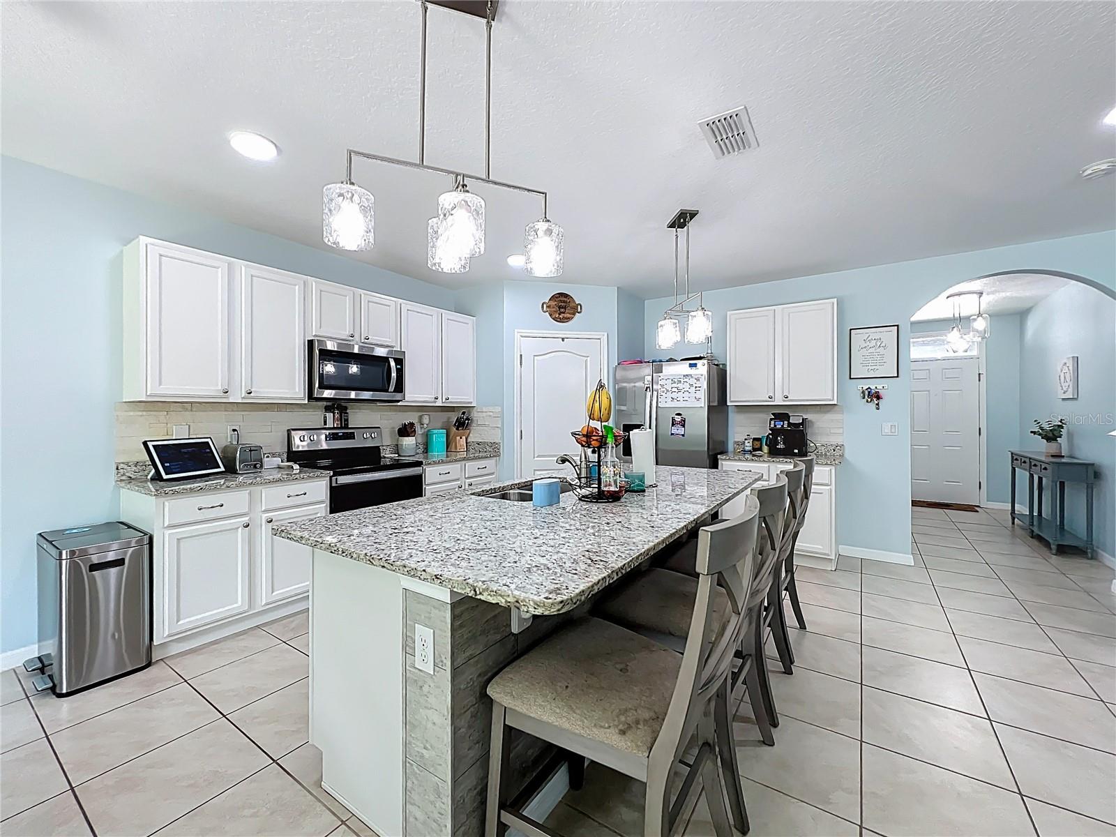 3657 CRIMSON CLOVER DR, MOUNT DORA, FL, 32757