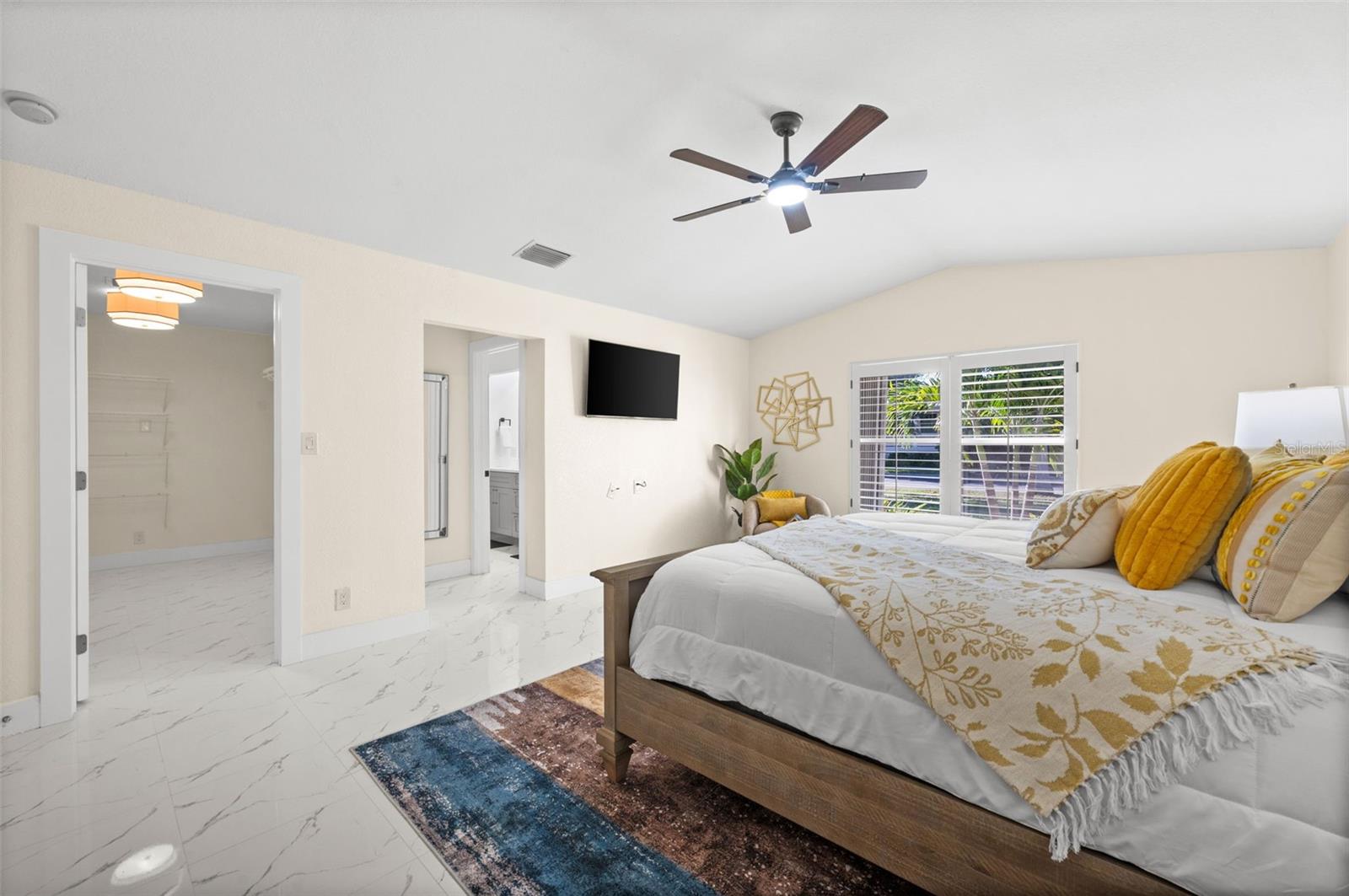 625 W OLYMPIA AVE, PUNTA GORDA, FL, 33950