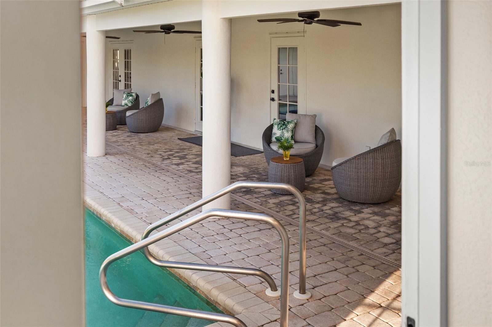 625 W OLYMPIA AVE, PUNTA GORDA, FL, 33950