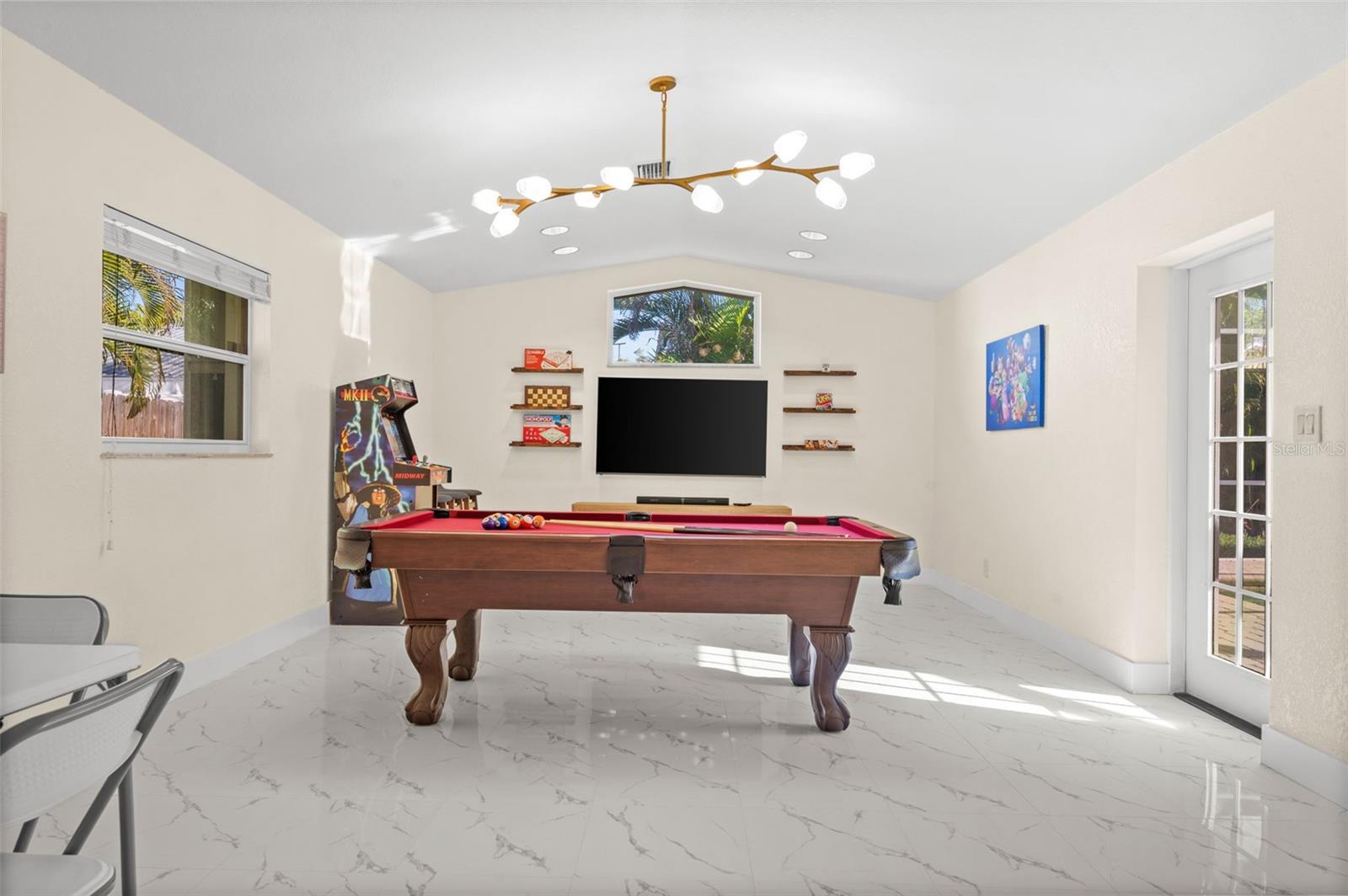 625 W OLYMPIA AVE, PUNTA GORDA, FL, 33950