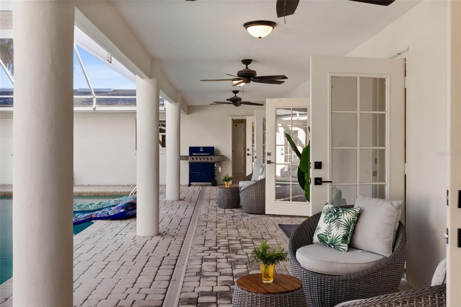 625 W OLYMPIA AVE, PUNTA GORDA, FL, 33950