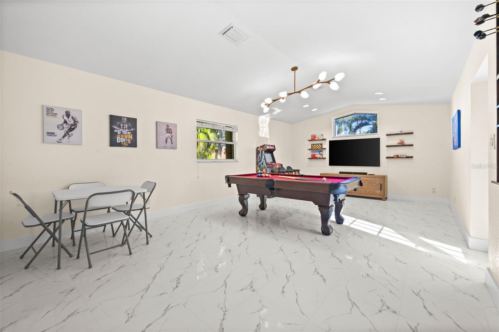 625 W OLYMPIA AVE, PUNTA GORDA, FL, 33950