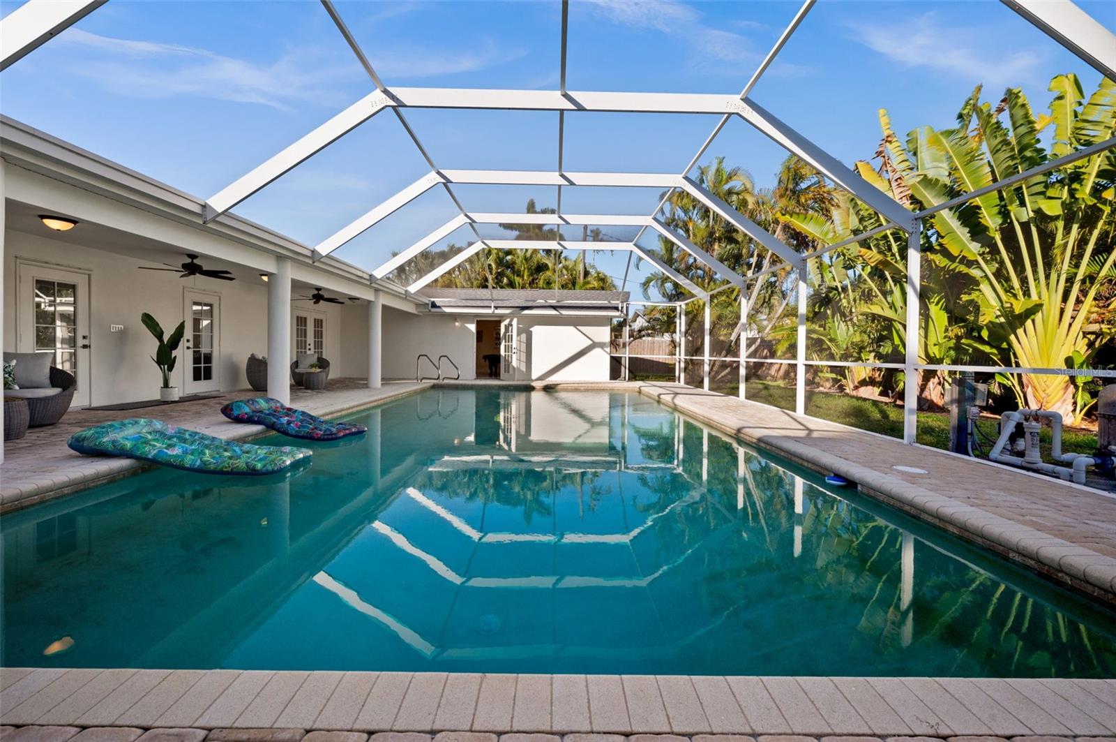625 W OLYMPIA AVE, PUNTA GORDA, FL, 33950
