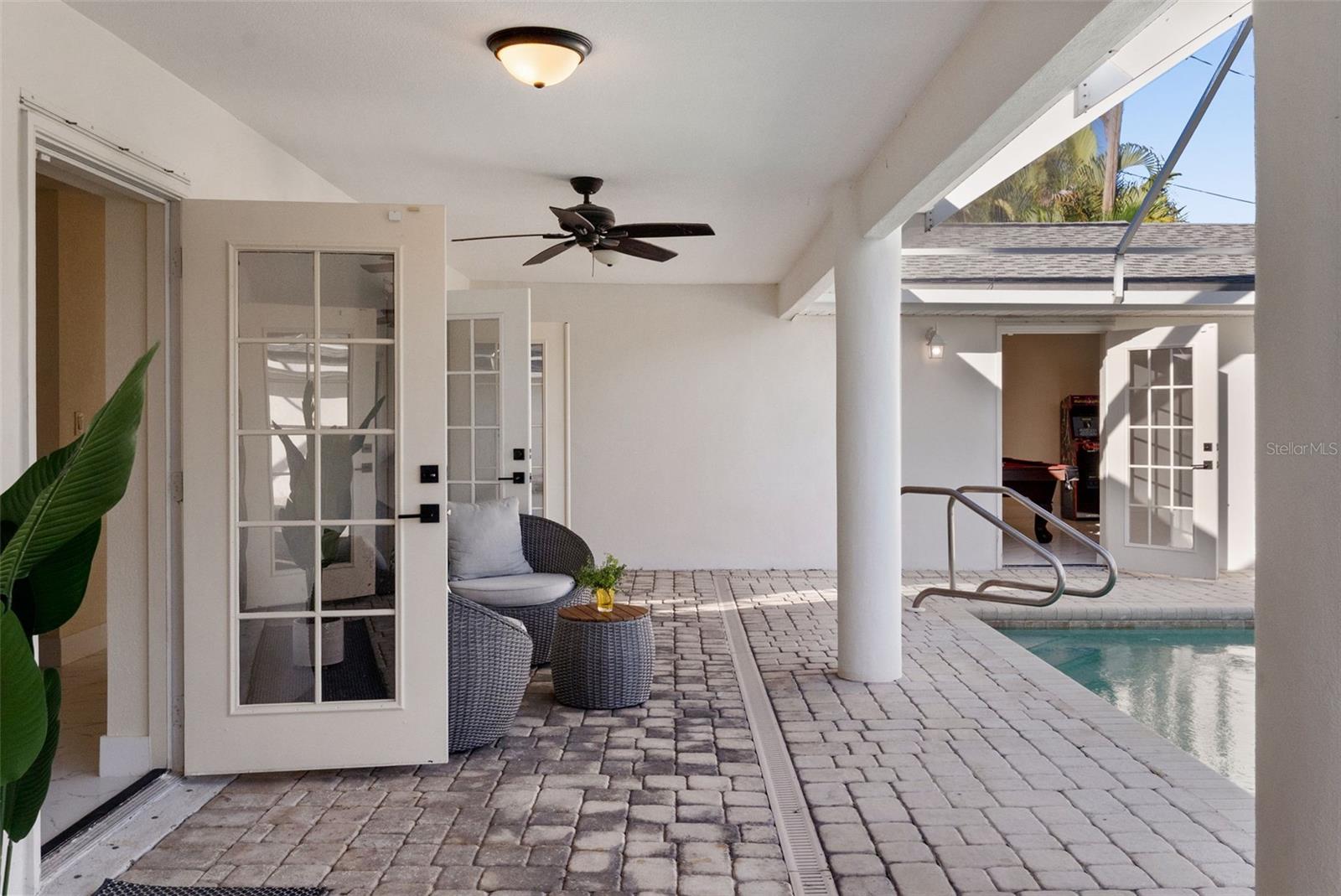 625 W OLYMPIA AVE, PUNTA GORDA, FL, 33950