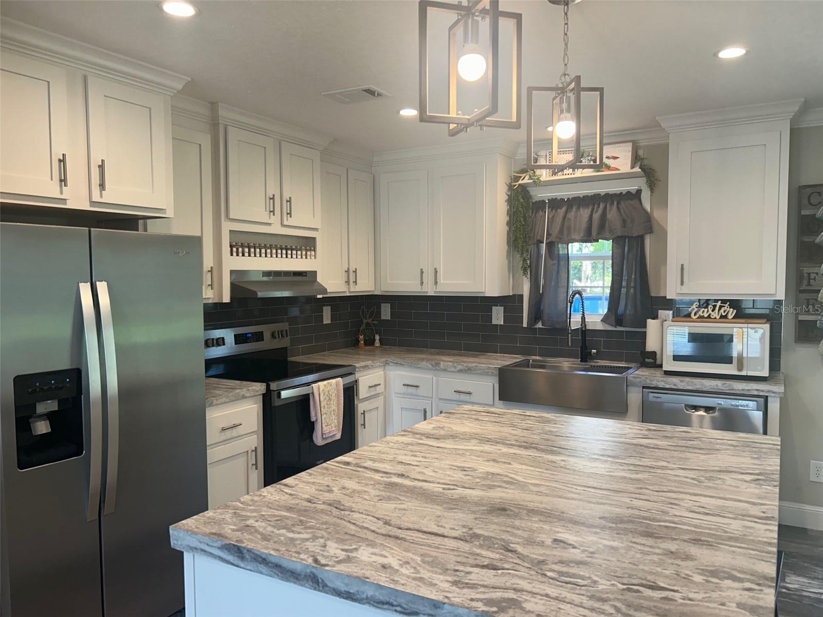 4601 OAK ST, FRUITLAND PARK, FL, 34731