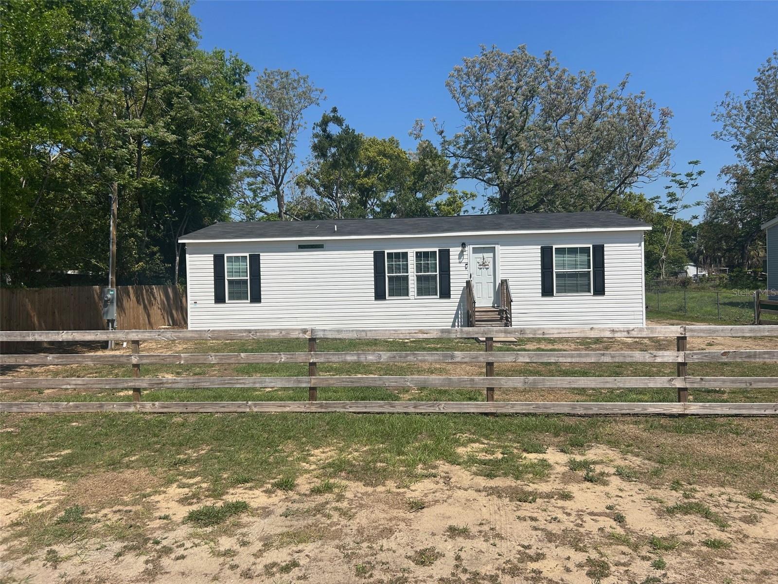 4601 OAK ST, FRUITLAND PARK, FL, 34731