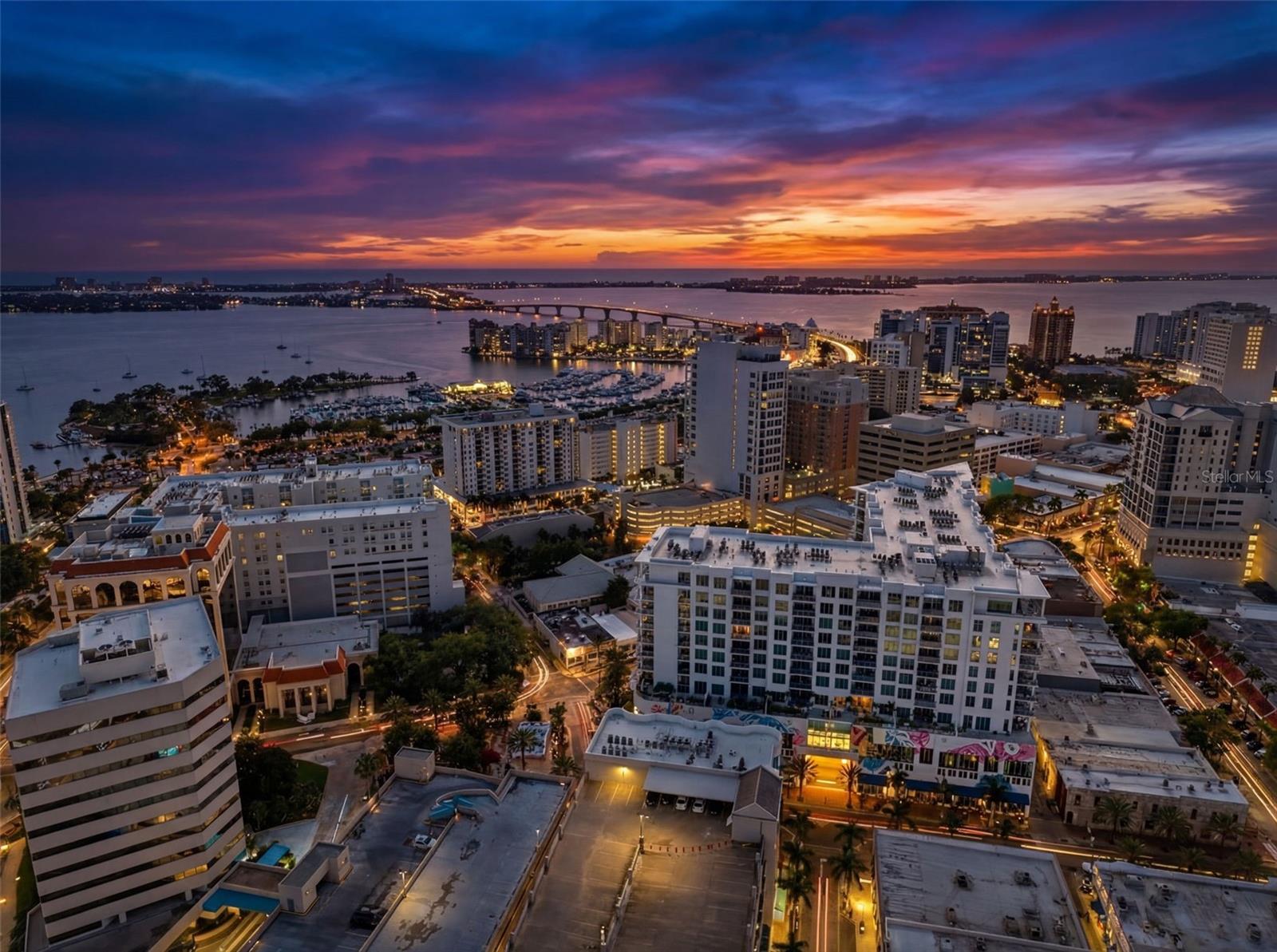 111 S PINEAPPLE AVE #806, SARASOTA, FL, 34236