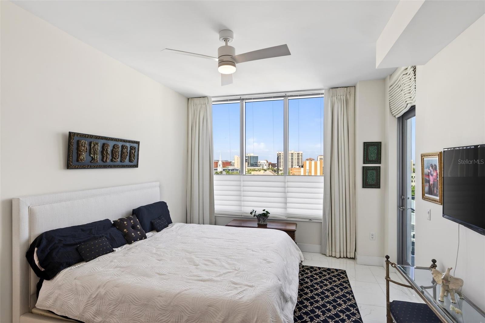 111 S PINEAPPLE AVE #806, SARASOTA, FL, 34236