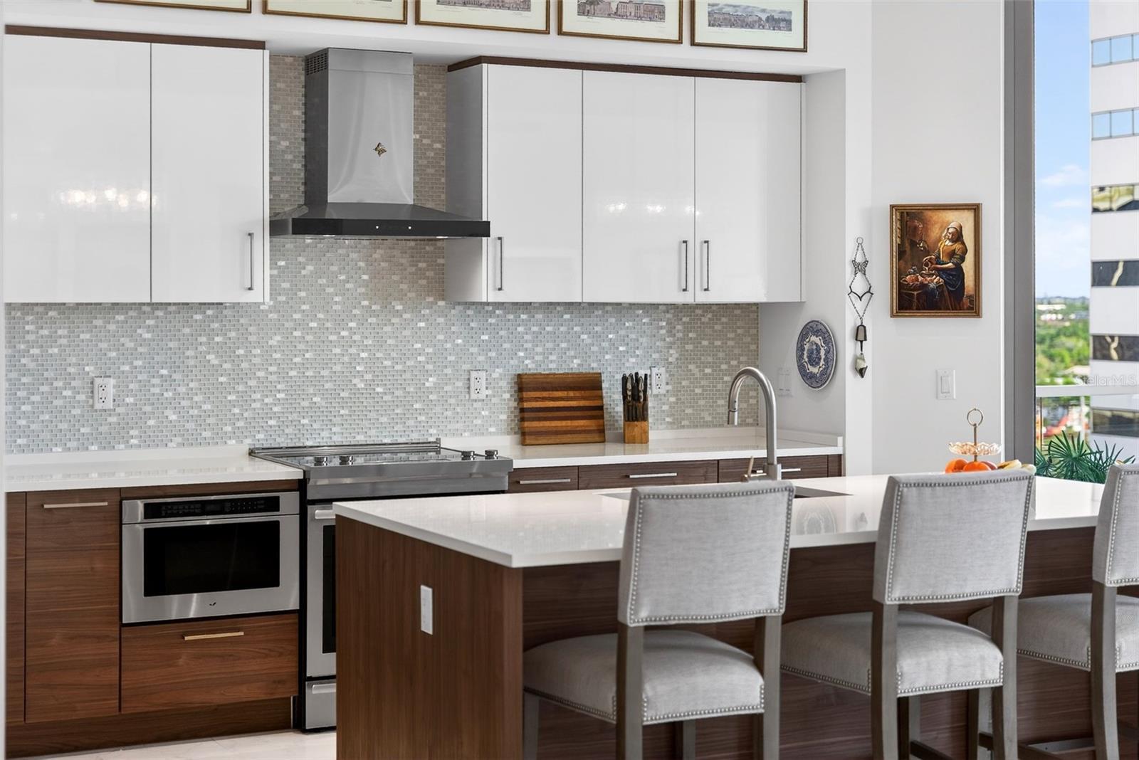 111 S PINEAPPLE AVE #806, SARASOTA, FL, 34236