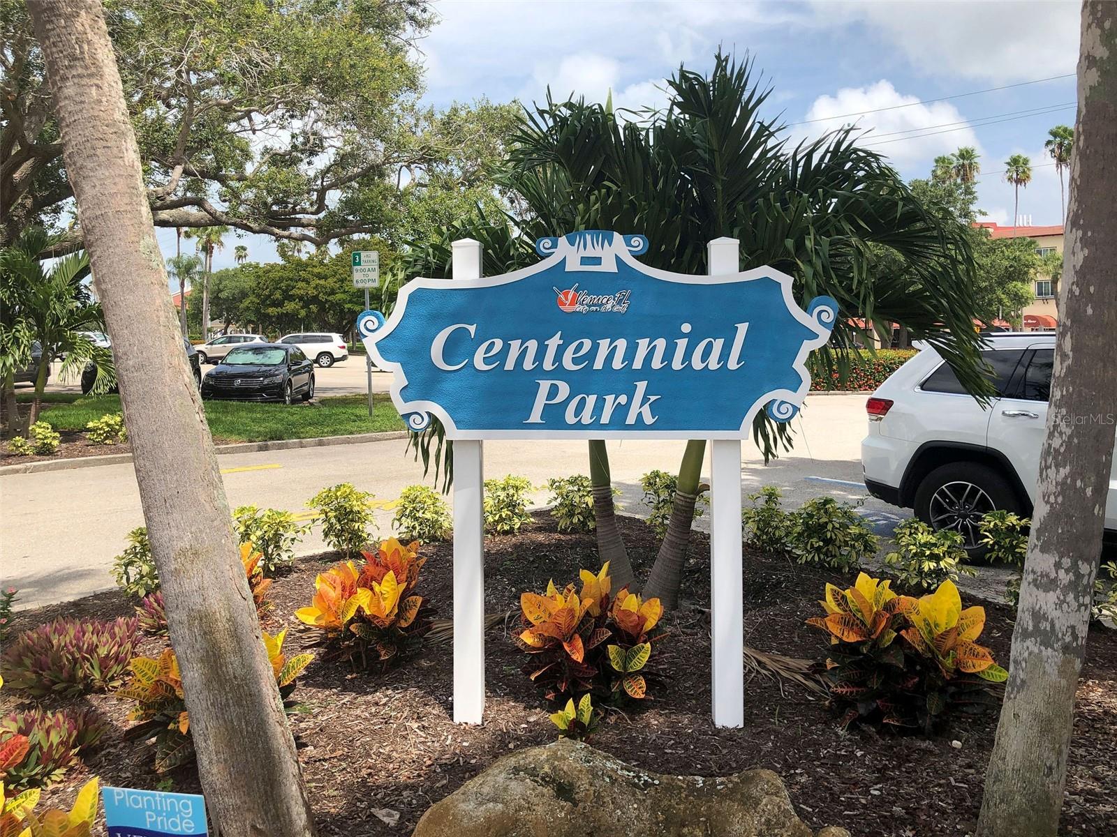 166 EDGEWOOD DR, OSPREY, FL, 34229