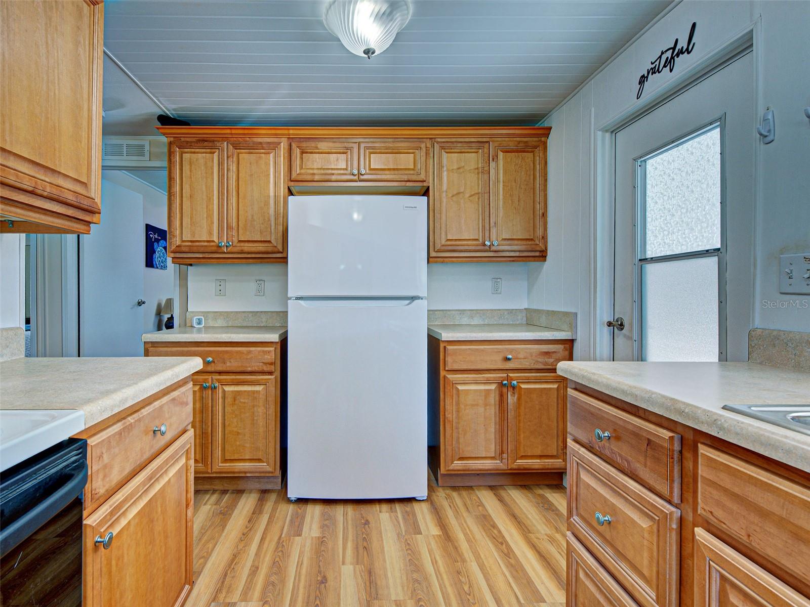 166 EDGEWOOD DR, OSPREY, FL, 34229