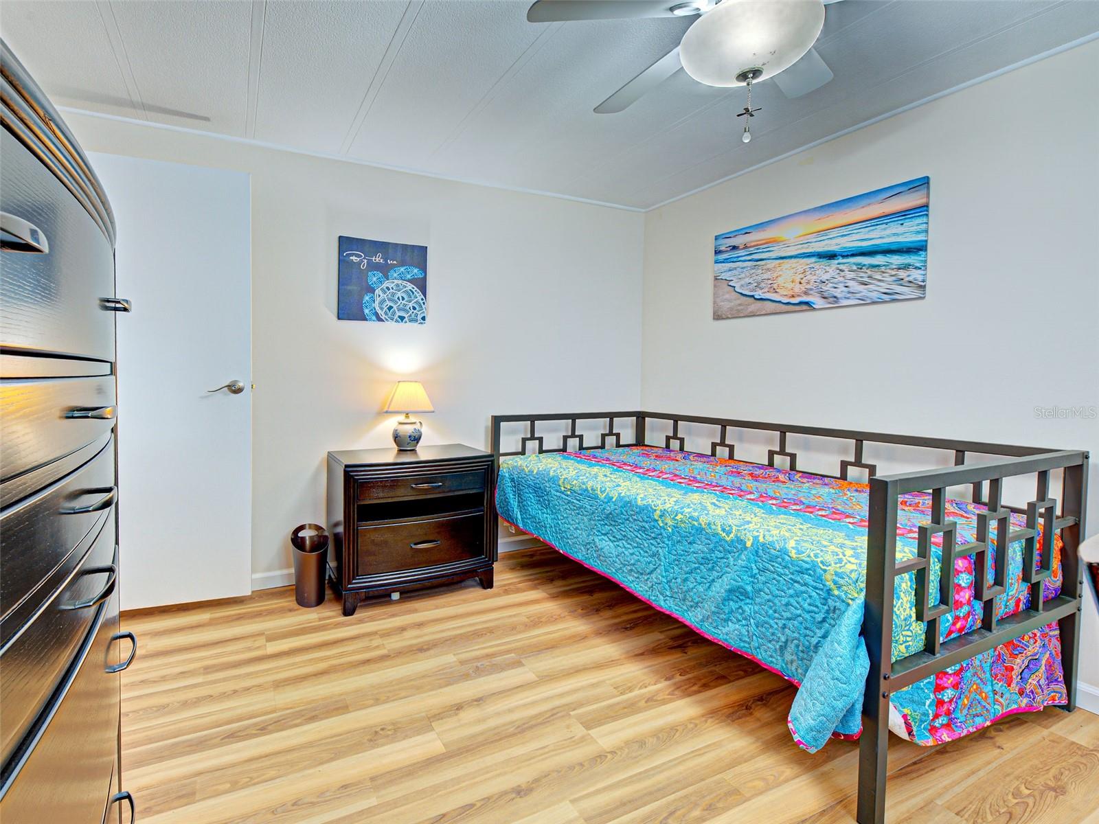 166 EDGEWOOD DR, OSPREY, FL, 34229